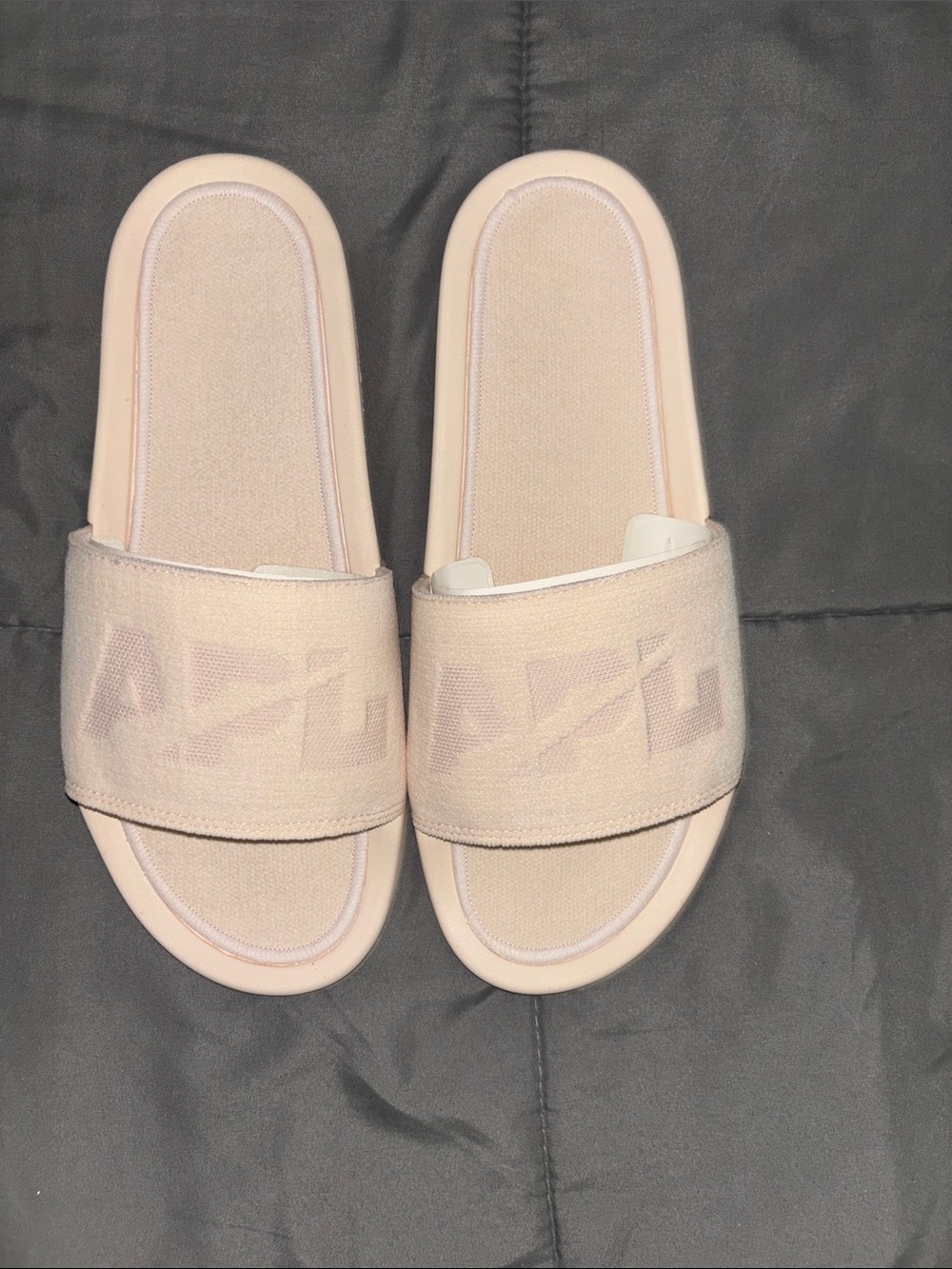 APL Men's Techloom Velvet Slide in Creme